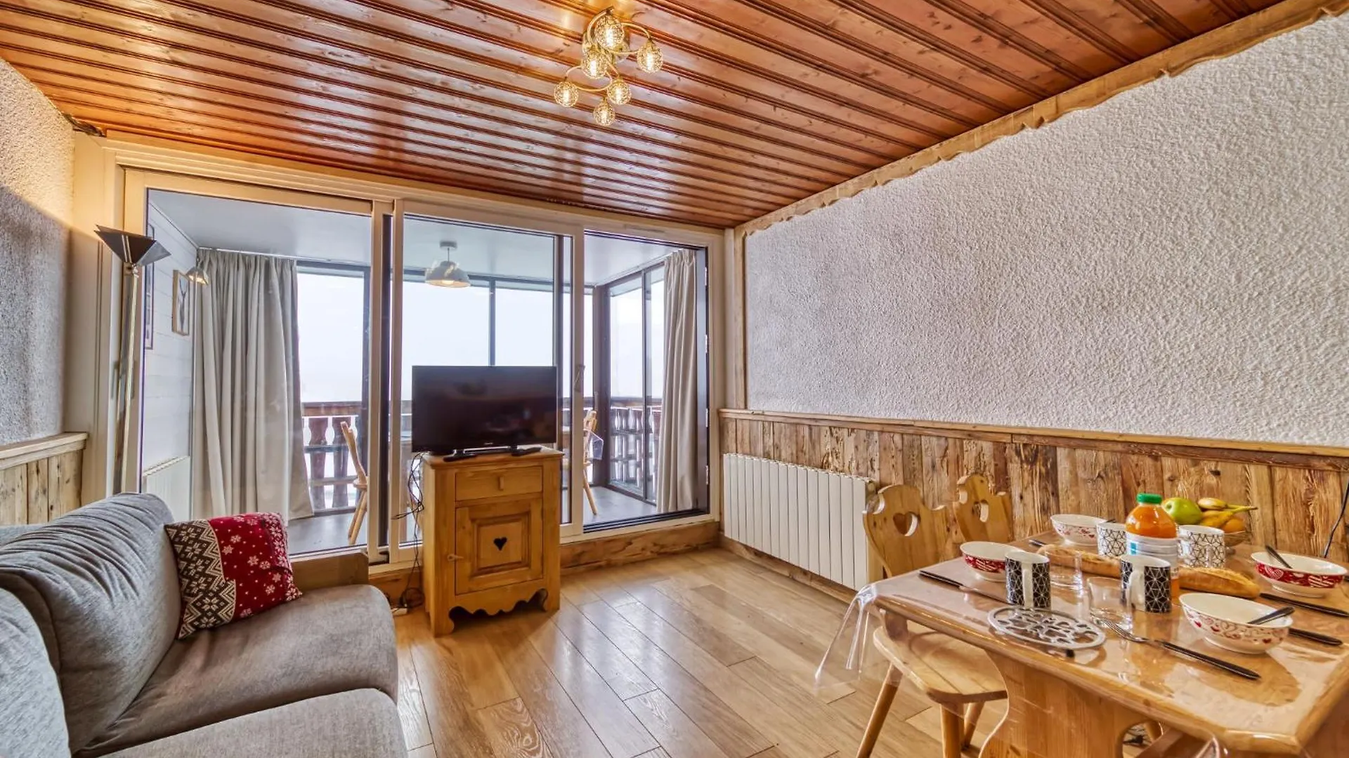 Apartment Le Serac-10 By Interhome Val Thorens France
