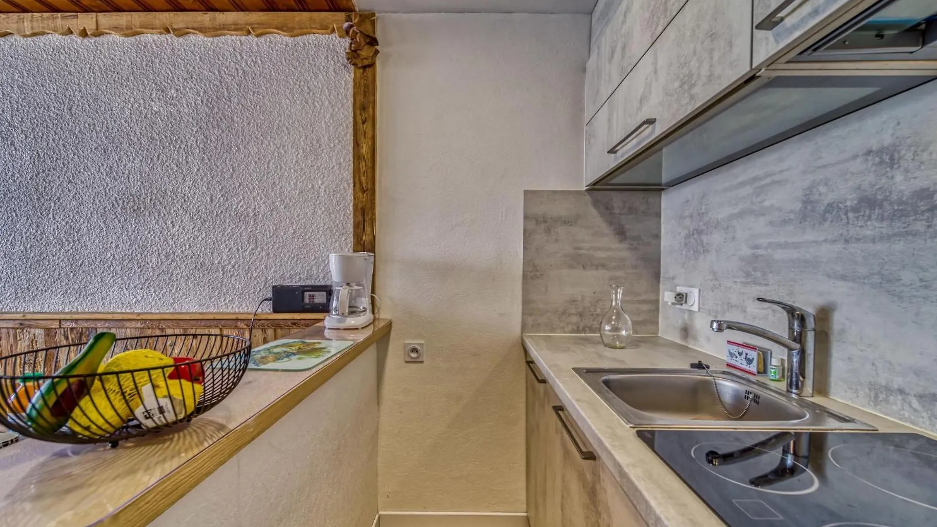Apartment Le Serac-10 By Interhome Val Thorens
