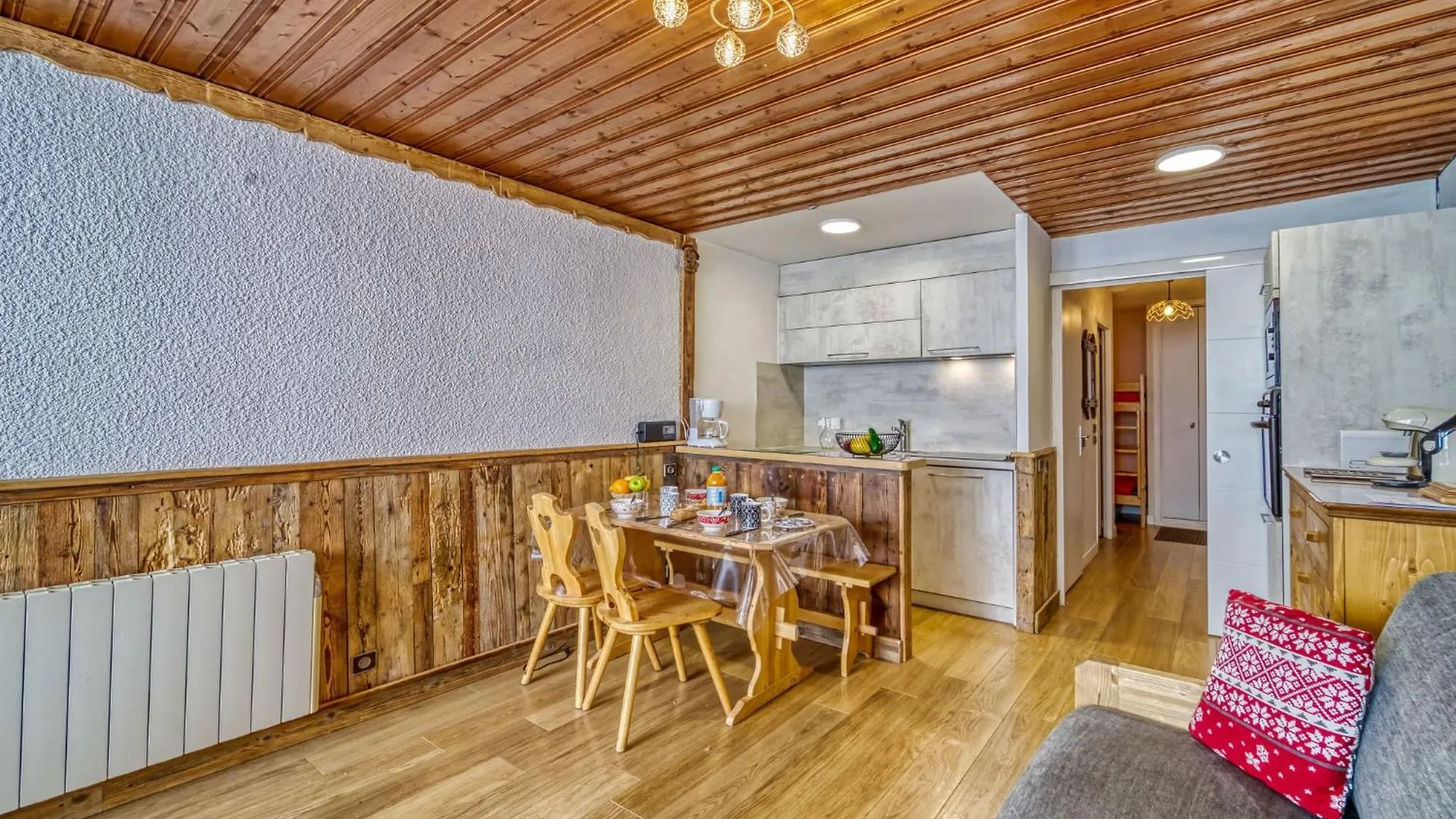 Apartment Le Serac-10 By Interhome Val Thorens